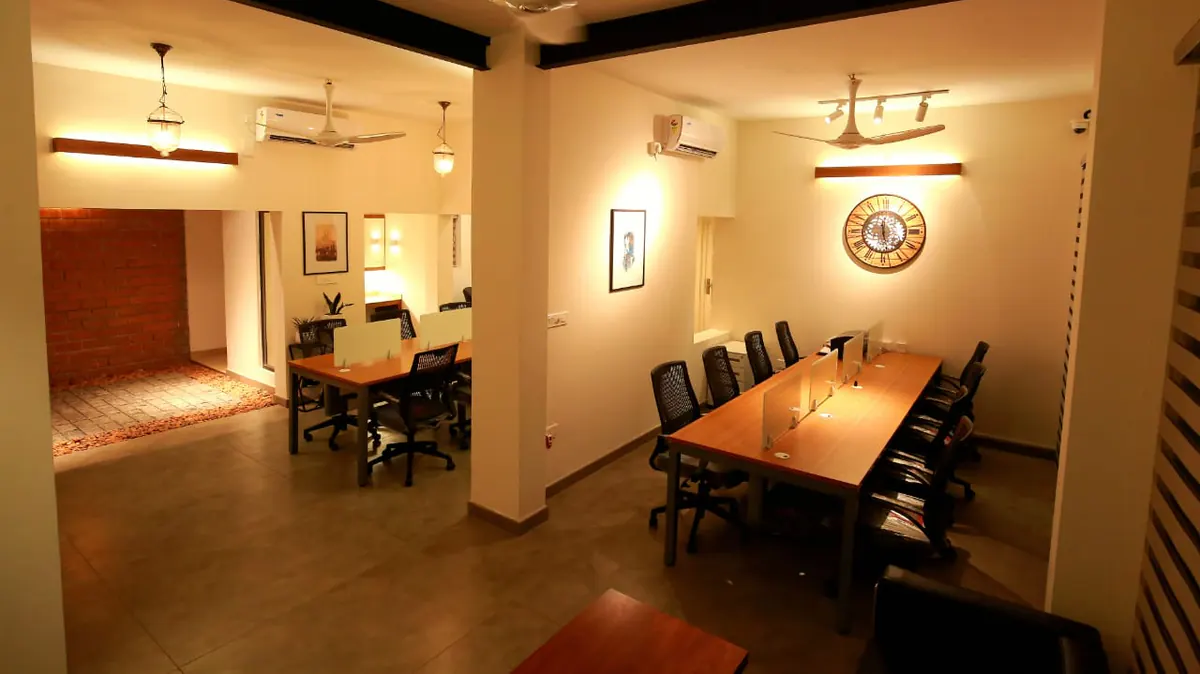 Open Desks in Kaloor - InnerSpace Coworking Kaloor | GoOffice 4036