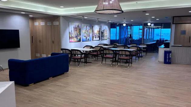 Open Desks in BKC - Innov8 Parinee Crescenzo | GoOffice 7972
