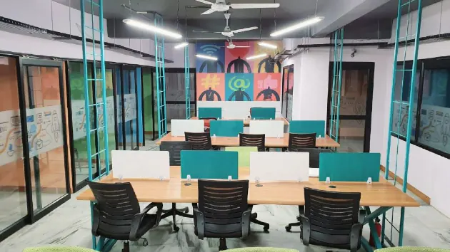Open Desks in Dwarka - Workingdom Office Solutions | GoOffice 7100