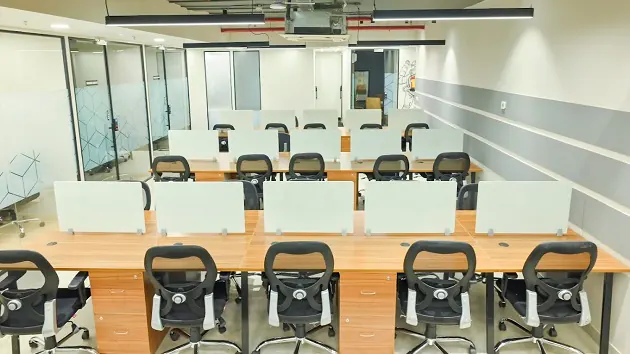 Open Desks in Gomti Nagar - Vision Spaces | GoOffice 8718