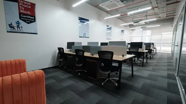 Open Desks in Hinjawadi - TRIOS Coworking IndiaLand Global Tech Park | GoOffice 6556