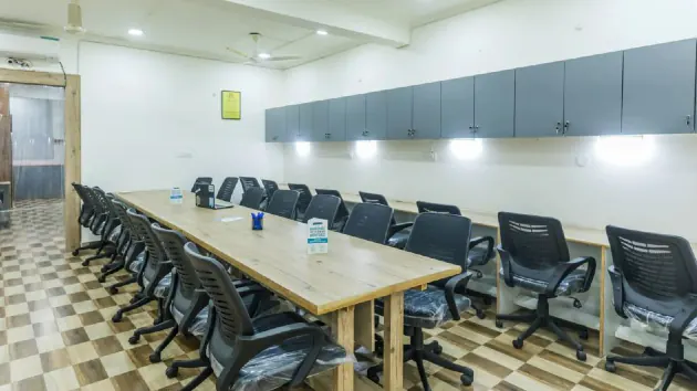 Open Desks in Mayur Vihar - CoworkDelhi | GoOffice 7552
