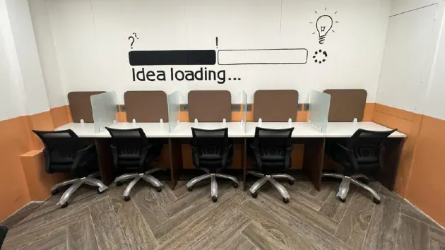 Open Desks in Pitampura - Workexchange Coworking | GoOffice 7526