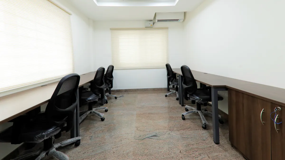 5 Seater Private Cabin in PN Palayam - Vaanagam | GoOffice 4013