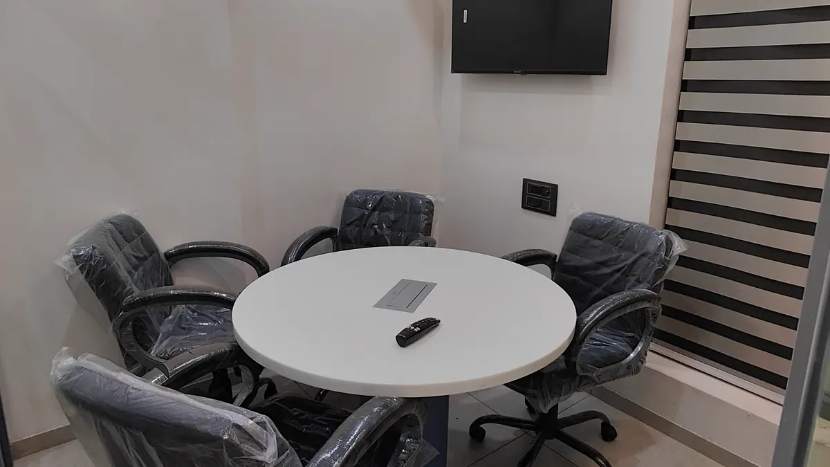 4 Seater Conference Room