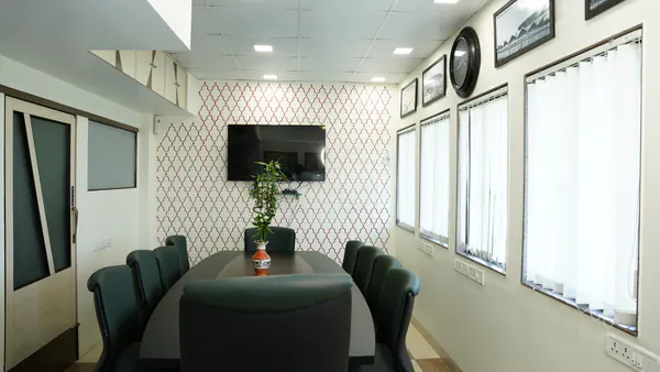 10 Seater Conference Room