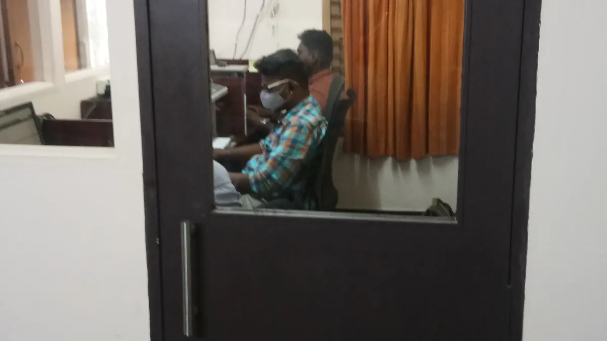Open Desks in Anna Nagar - THE NEXT OFFICE | GoOffice 1418