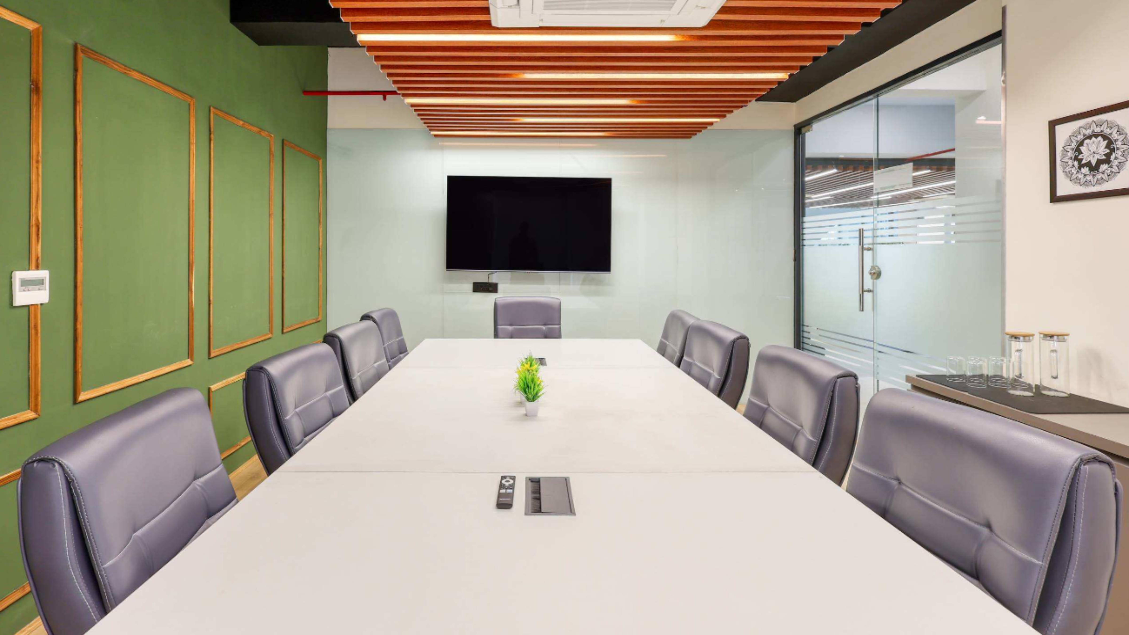 10 Seater Board Room