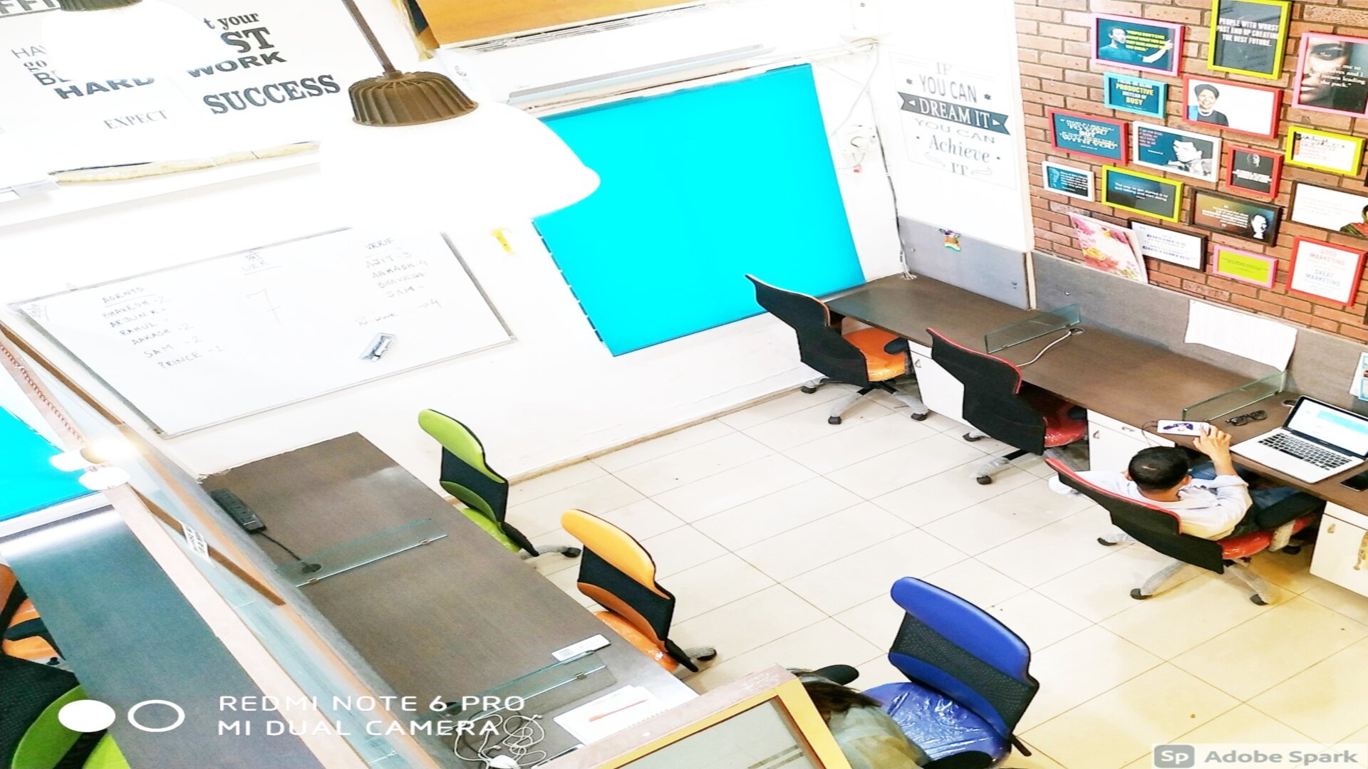 GoOffice 6134 Dedicated Desks 