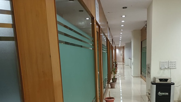 10 Seater Conference Room