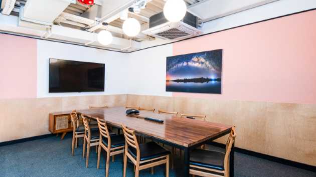 10 Seater Conference Room