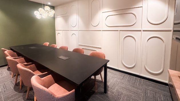 10 Seater Conference Room