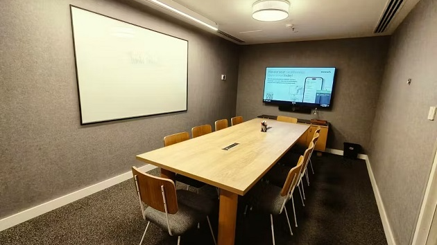 GoSpace 7732 10 Seater Conference Room