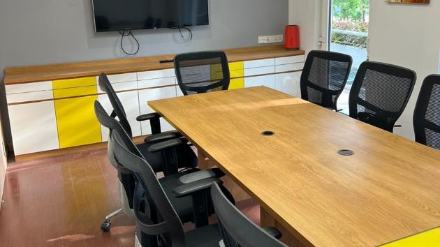 10 Seater Conference Room
