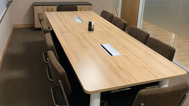 10 Seater Conference Room