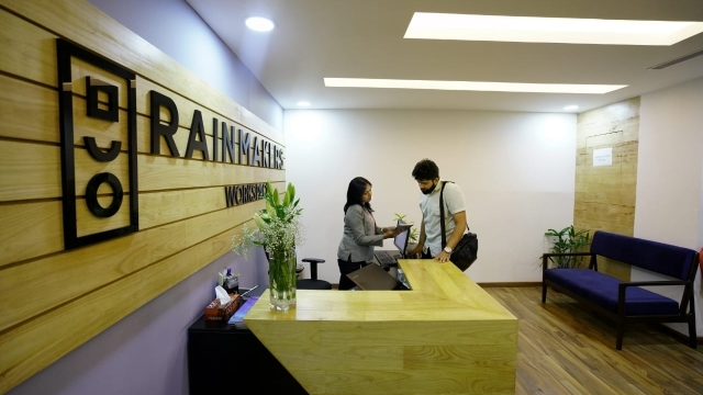 9 Seater Conference Room