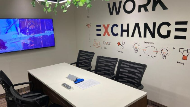 6 Seater Conference Room