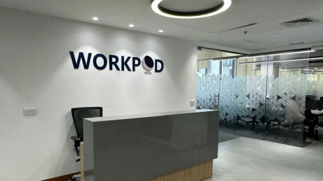 10 Seater Conference Room 