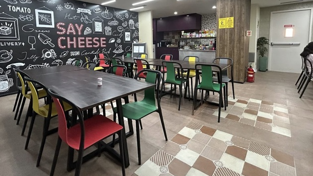 10 Seater Conference Room