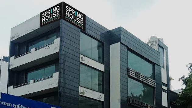 10 Seater Conference Room