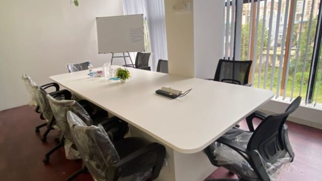 10 Seater Conference Room