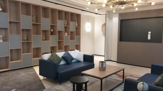 10 Seater Executive Lounge