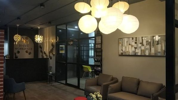 10 Seater Meeting Room