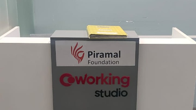 10 Seater Meeting Room