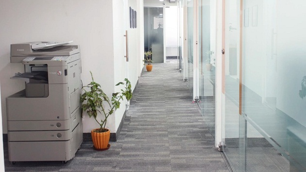 10 Seater Meeting Room