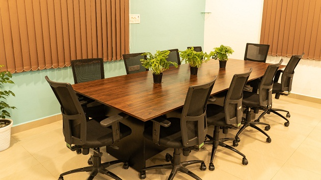 10 Seater Meeting Room