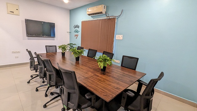 10 Seater Meeting Room