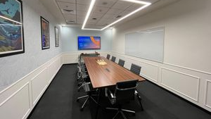 10 Seater Meeting Room 