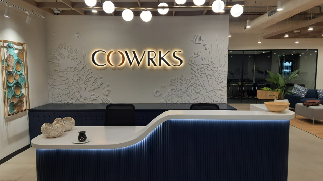 10 Seater Meeting Room