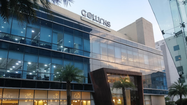 10 Seater Meeting Room