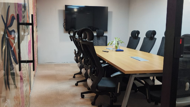 10 Seater Confrerence Room