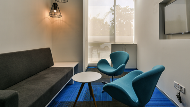 10 Seater Private Cabin