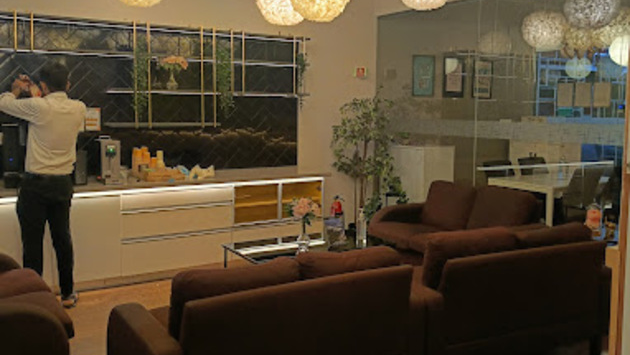 10 Seater Private Cabin