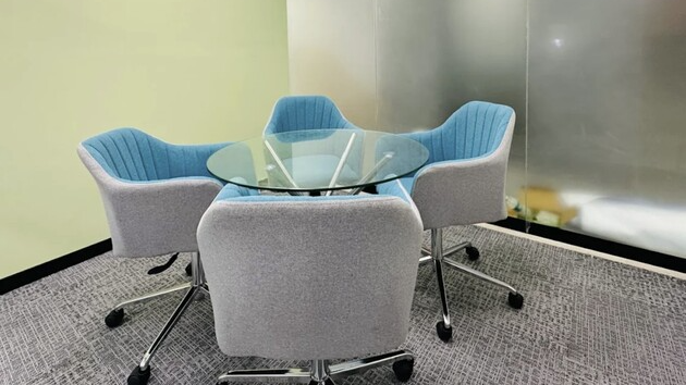 10 Seater Private Cabin