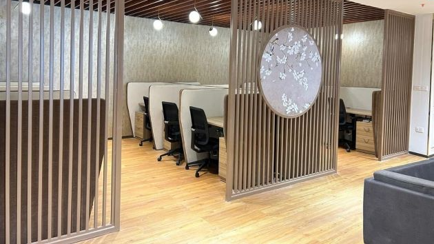 10 Seater Private Cabin