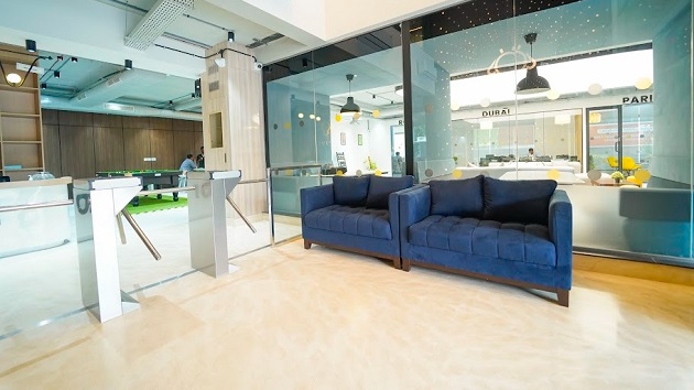 10 Seater Private Cabin 