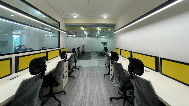 10 Seater Private Cabin