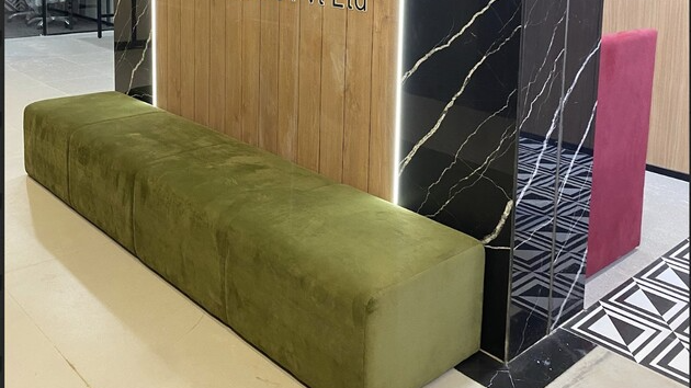 10 Seater Private Cabin