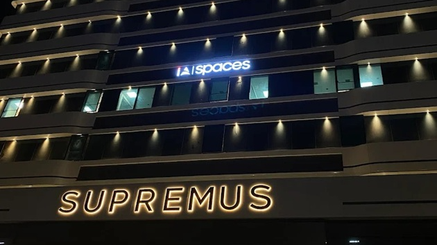 10 Seater Private Cabin