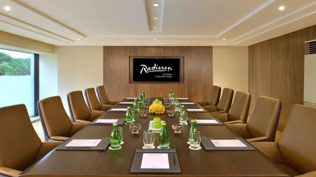 10 Seater Conference Room