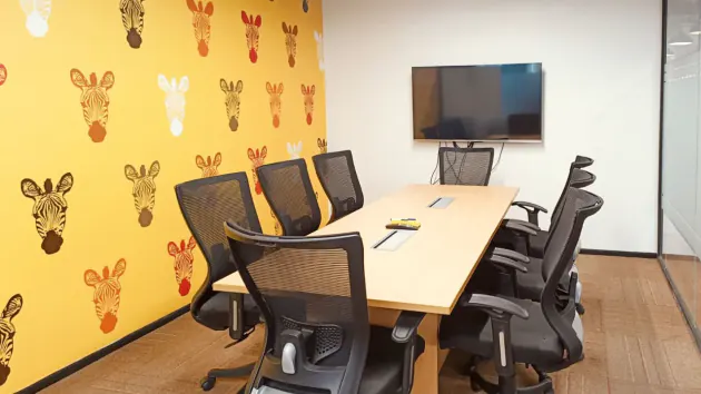 10 Seater Meeting Room in Sector 44 - OYO Innov8 CLC Tower | GoSpace 8684