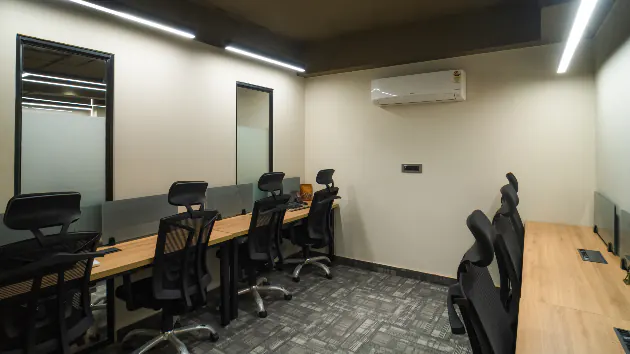10 Seater Private Cabin in Paschim Vihar - OfficeValle Coworking | GoOffice 7568