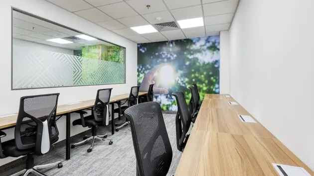 10 Seater Private Cabin in Sector 62 - India Accelerator Noida | GoOffice 8977