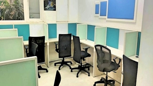 11 Seater Private Cabin 