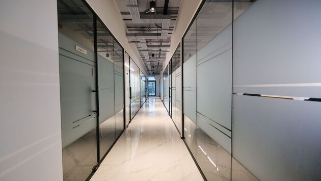 12 Seater Conference Room 