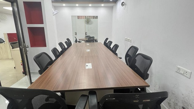 12 Seater Conference Room 